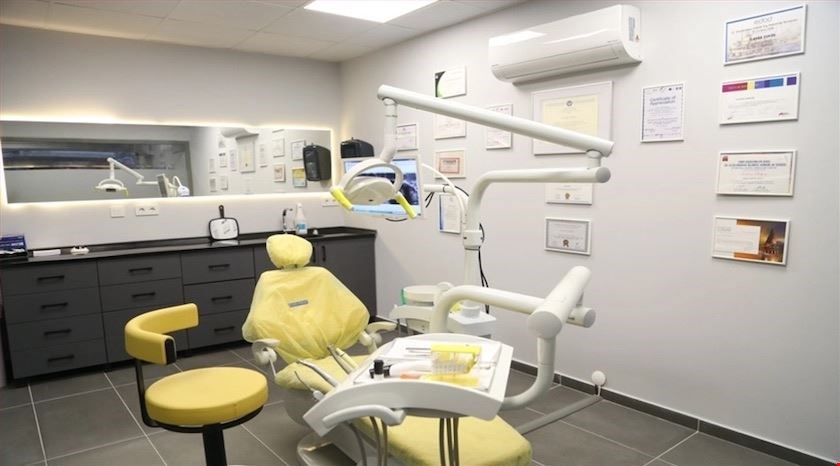 Dr. Ilayda Askan Dental Clinic 1